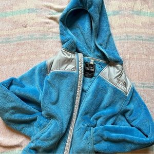 The North Face Soft Hooded Oso Jacket